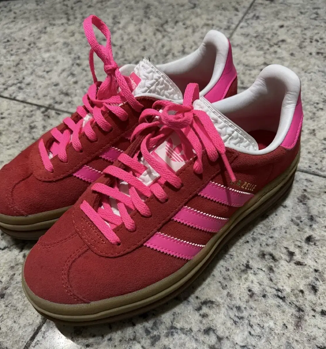 (W) Adidas Gazelle Bold Collegiate 235