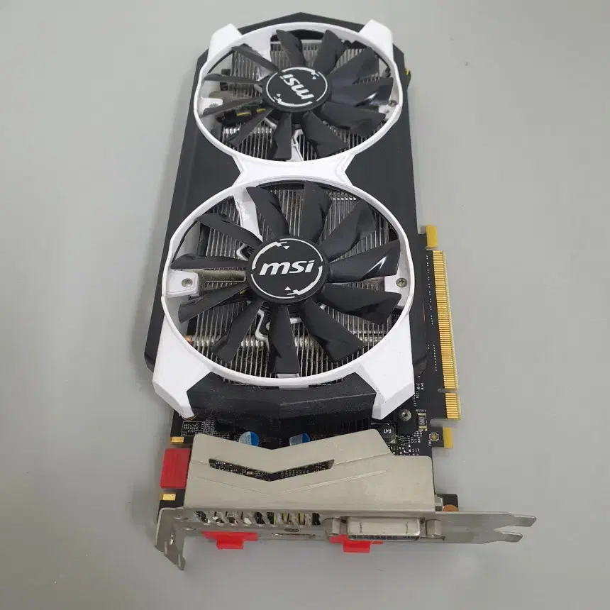 [무료배송] 중고 MSI 지포스 GTX 960 아머 그래픽카드 2GB