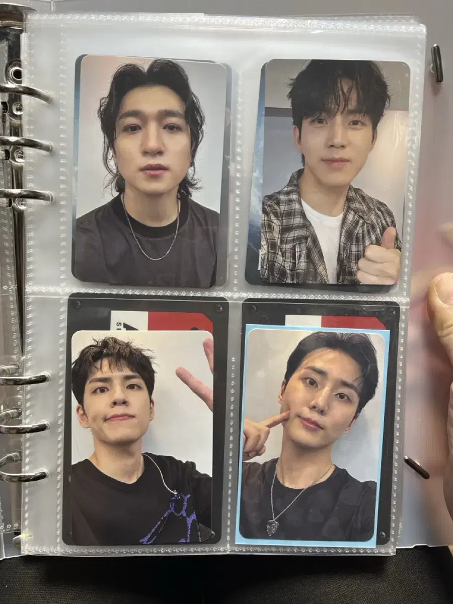 Day 6 Maple Leaf ConEntrance to Forever Young Zhong ConPhotocard