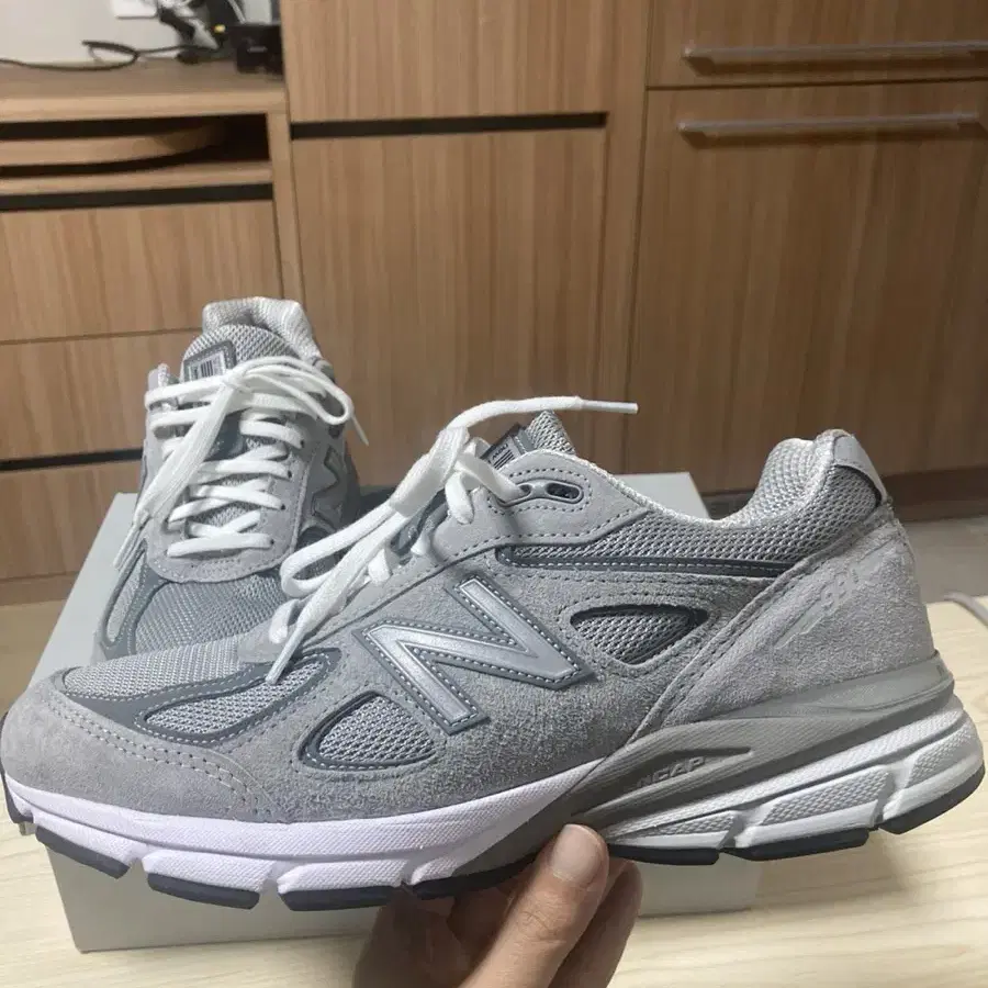 뉴발란스 990v4 그레이 265 사이즈