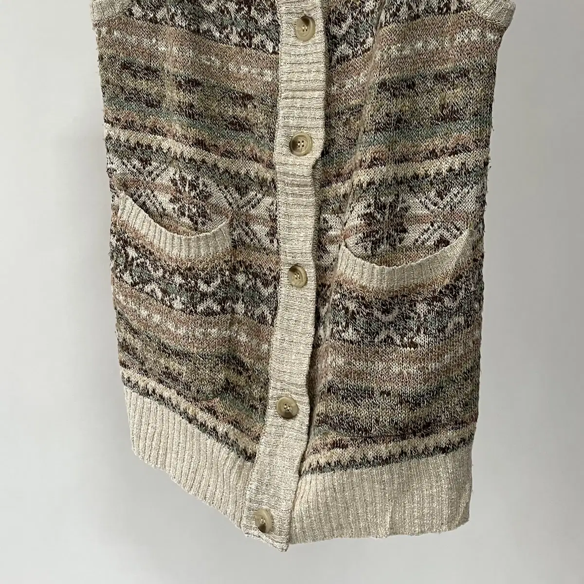 EMAGO knit vest