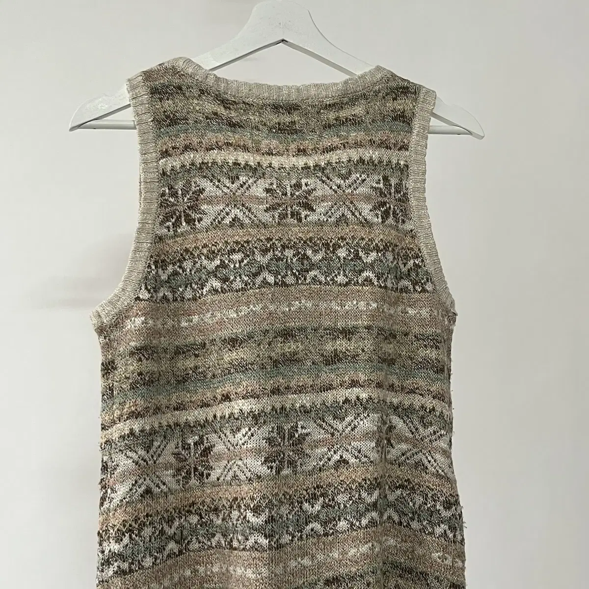 EMAGO knit vest