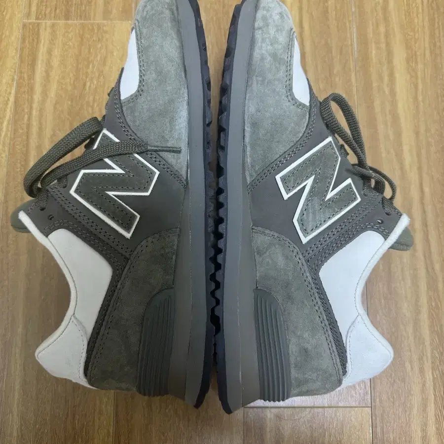 New Balance x Comme des Garcons Junya Wa