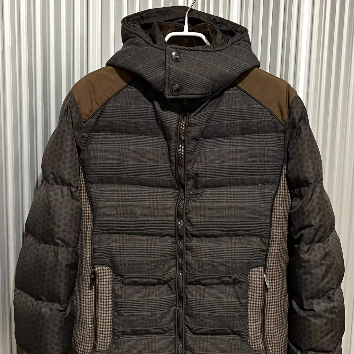 Etro puffer