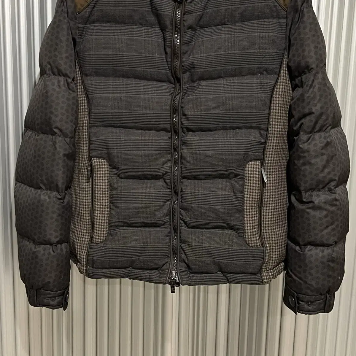 Etro puffer