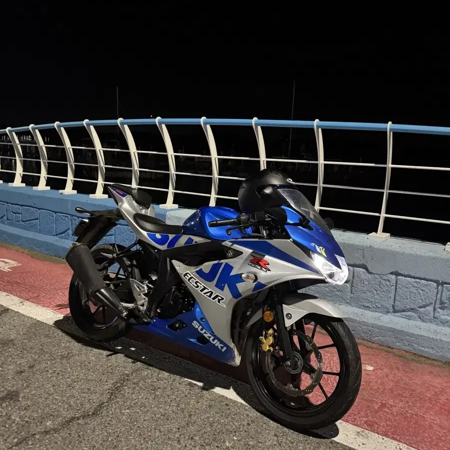 21년식 스즈키 gsx-r125 오토바이 판매