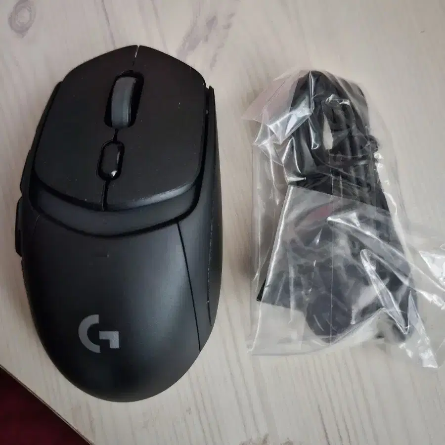 로지텍 G309 무선게이밍 마우스