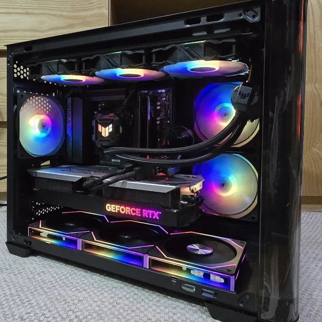 7800x3d 4070ti 새  컴퓨터 팝니다