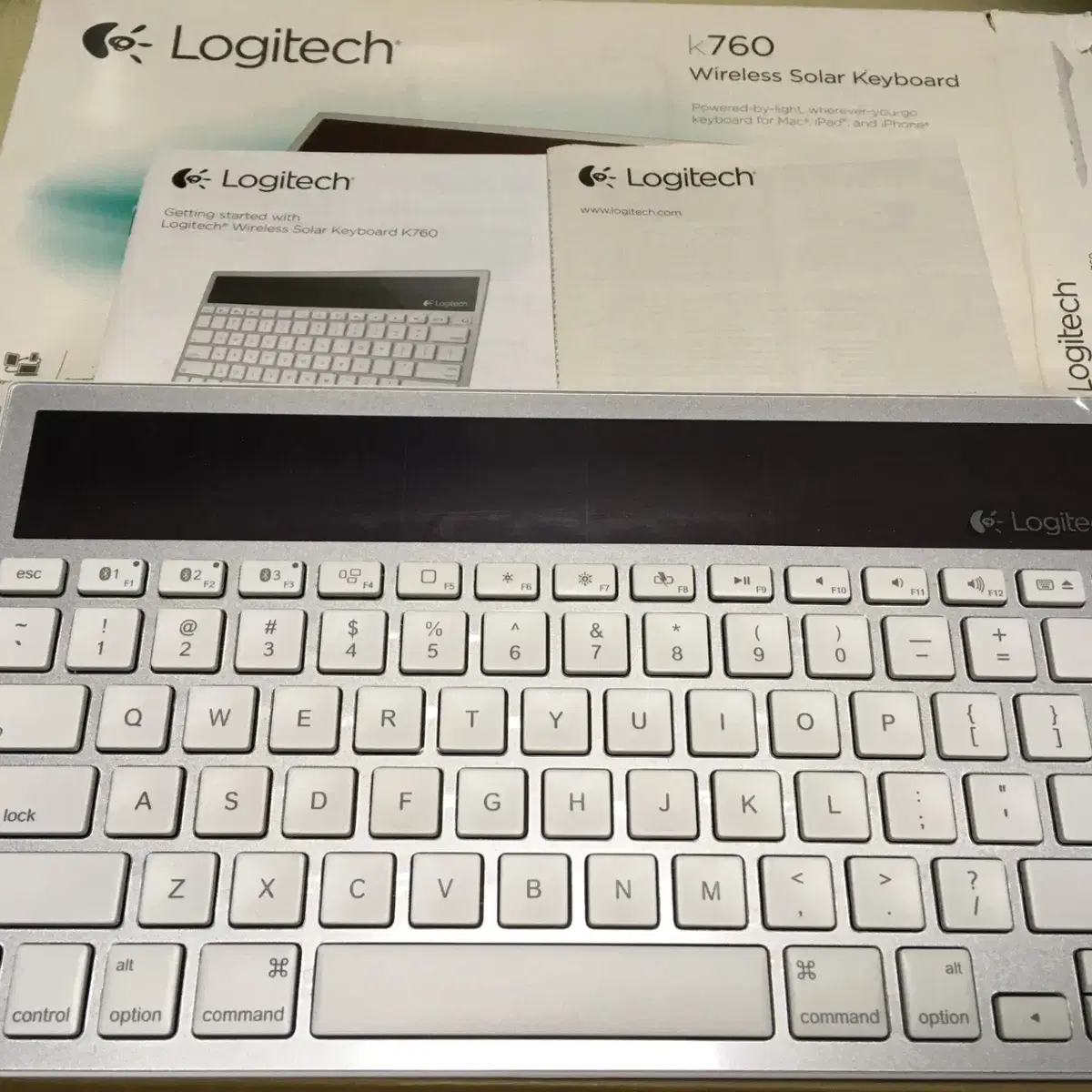 로지텍 k760 Wireless Solar Keyboard (2개) 판매