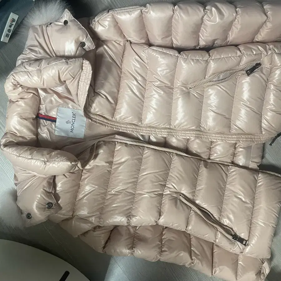 MONCLER BADYFUR 몽클레어 폭스퍼 다운 재킷 핑크