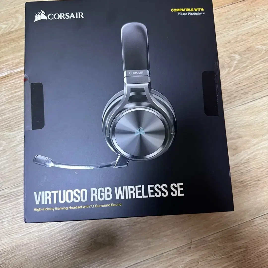 커세어 무선 헤드셋(국내정발) RGB WIRELESS SE  팝니다