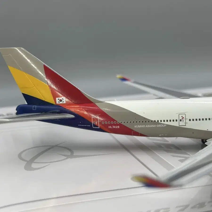 1/400 JC Wings 아시아나항공 B747-400 HL7428