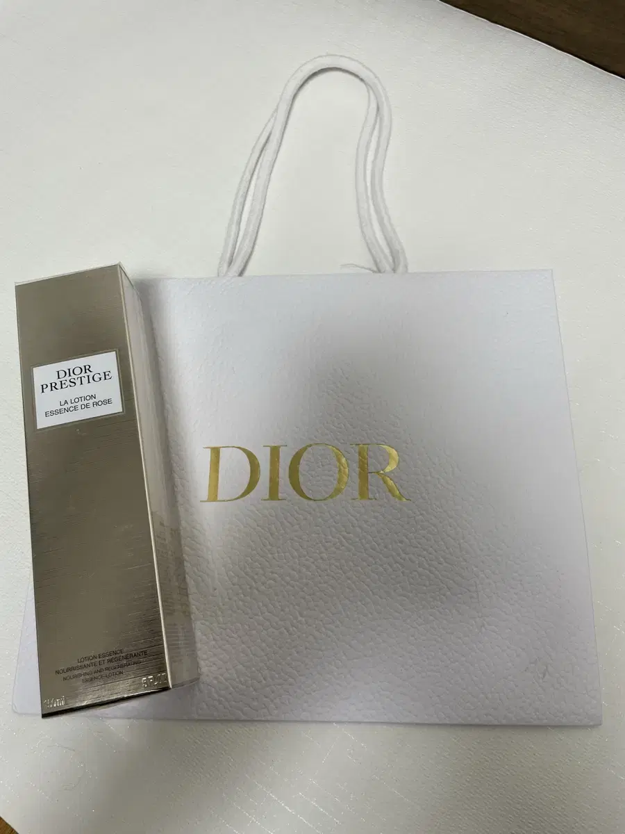 [DIOR] 디올 주름개선 로션 팝니다. (미개봉)