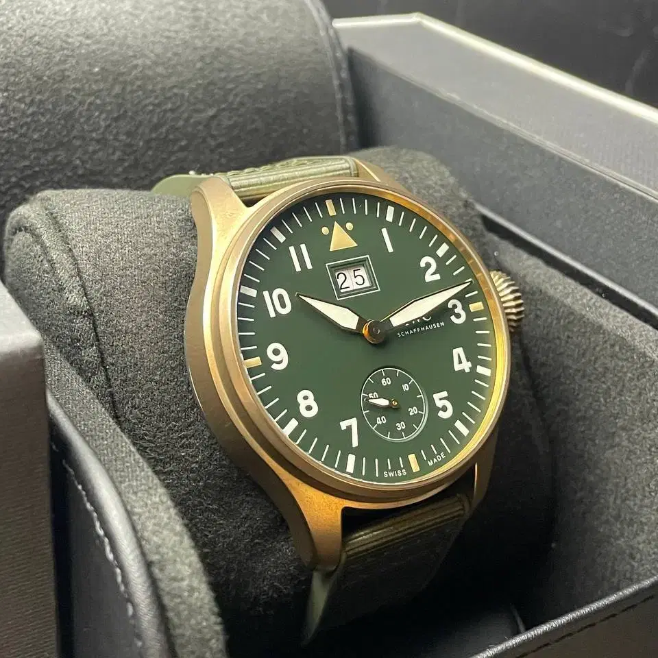 IWC 빅 파일럿 빅 데이트 브론즈 시계 (IW510506 )