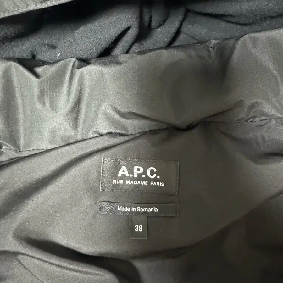 APC 21FW 패딩