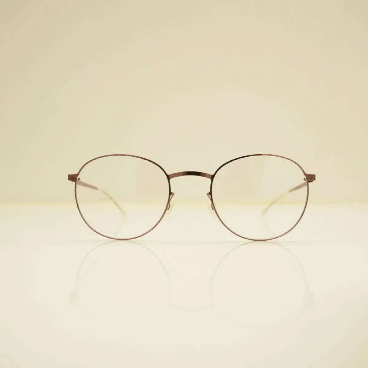 마이키타 룬드(MYKITA LUND)