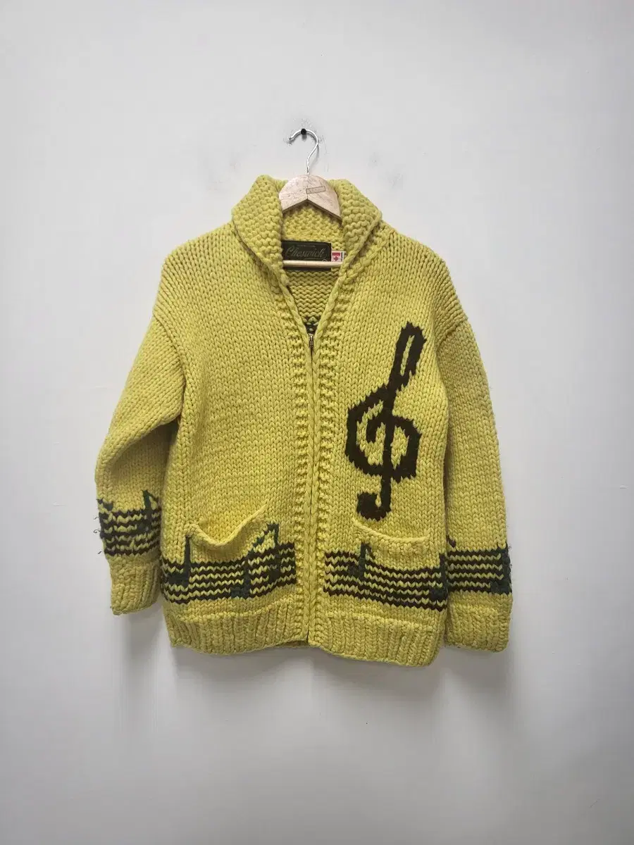 100% wool zip-up cardigan