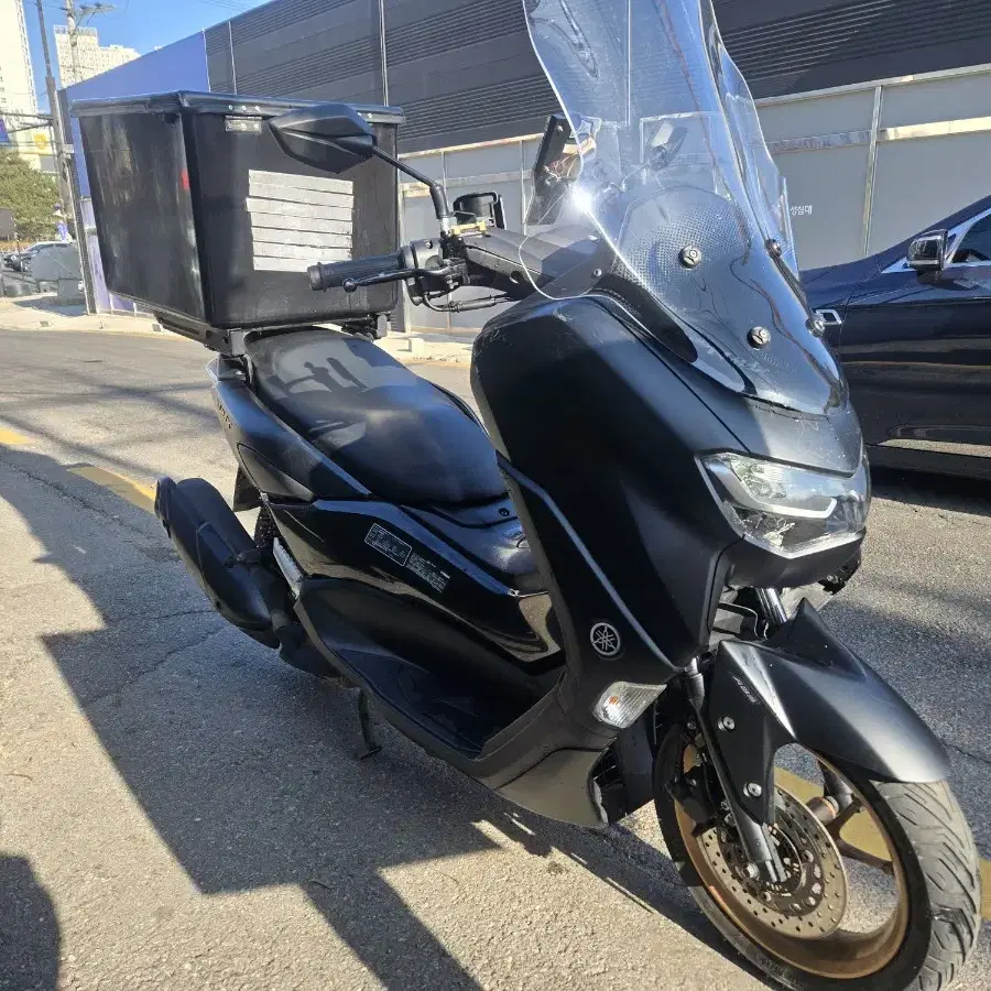 야마하 nmax125cc 22년 팝니다.