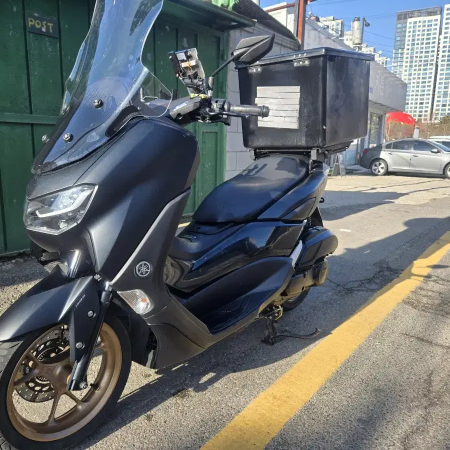 야마하 nmax125cc 22년 팝니다.