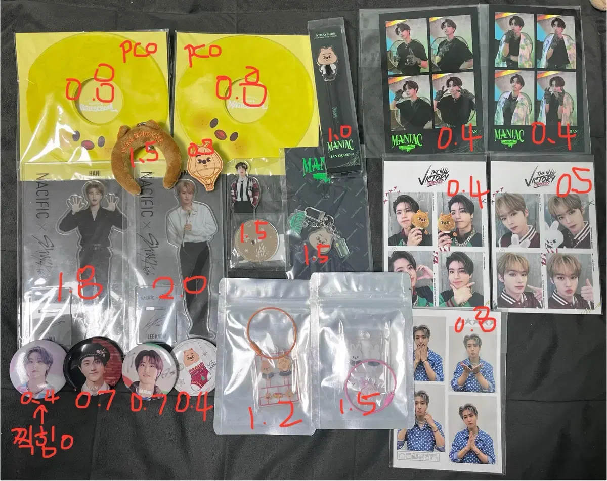 Straykids Maniac Pacific Magic School pop up Merchandise WTS