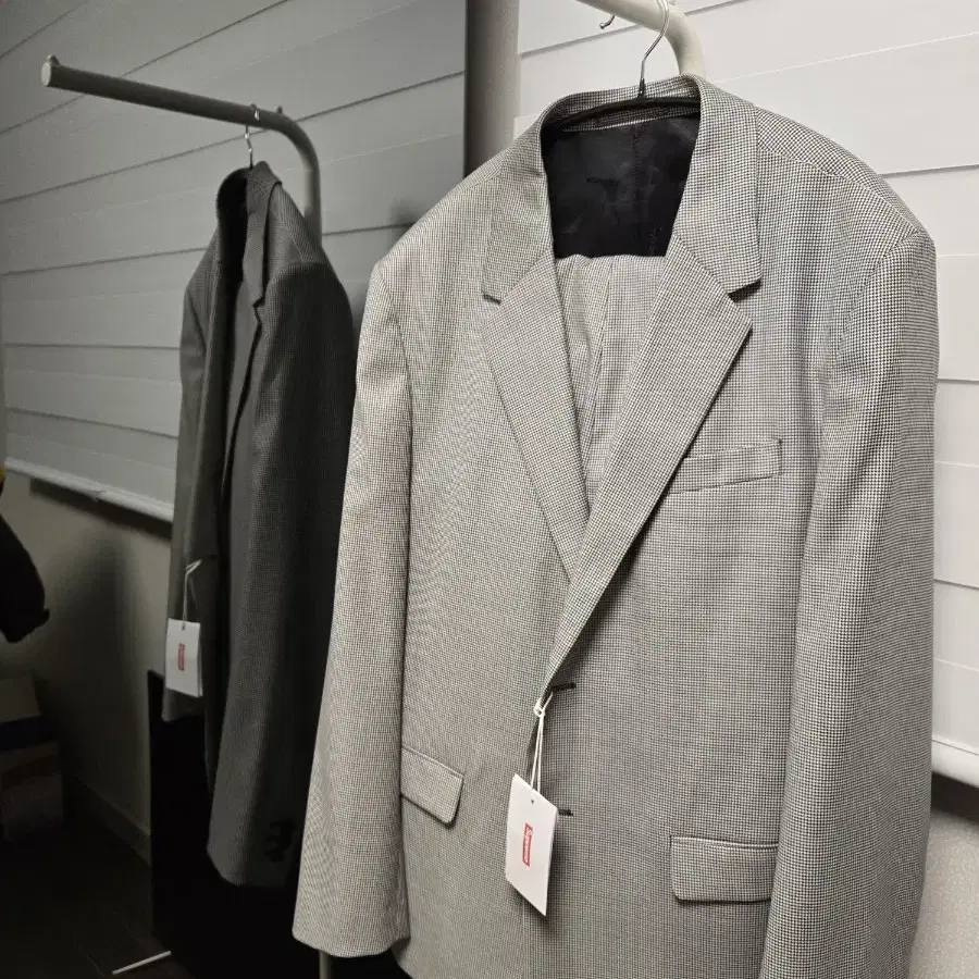 Supreme Loropiana suit setup 21ss