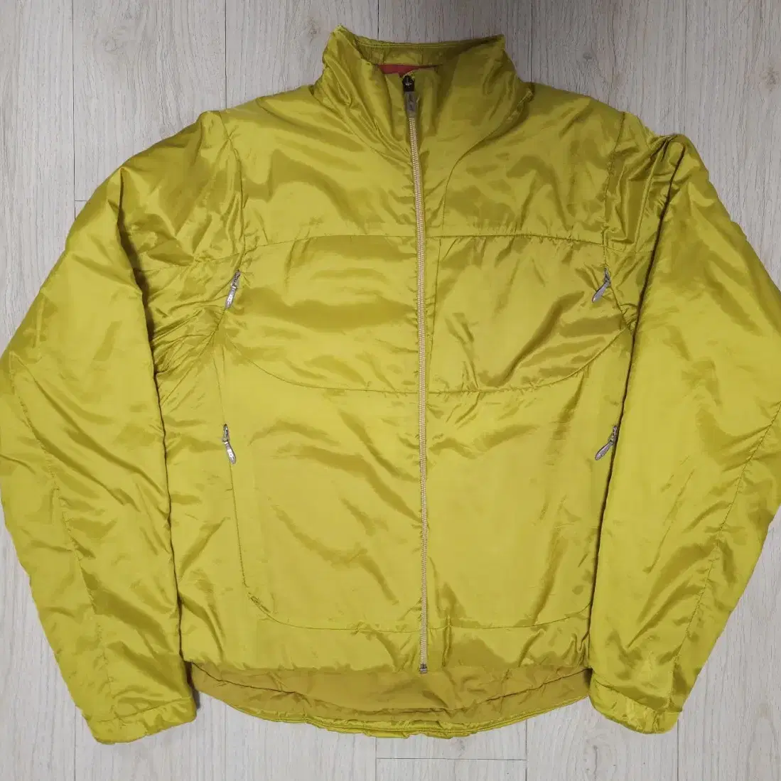 살로몬 Primaloft jacket, early 00's