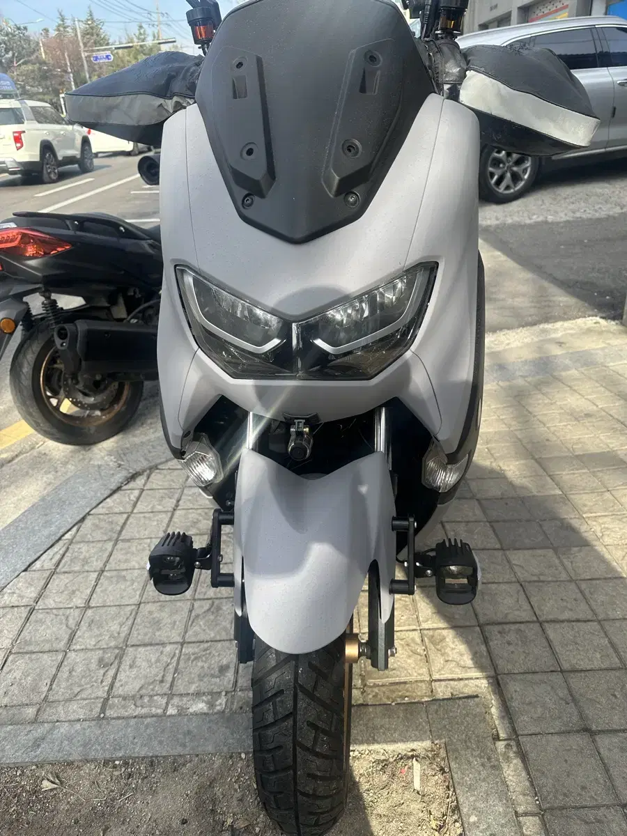 NMAX125 22년식 신차급 풀튜닝 팝니다