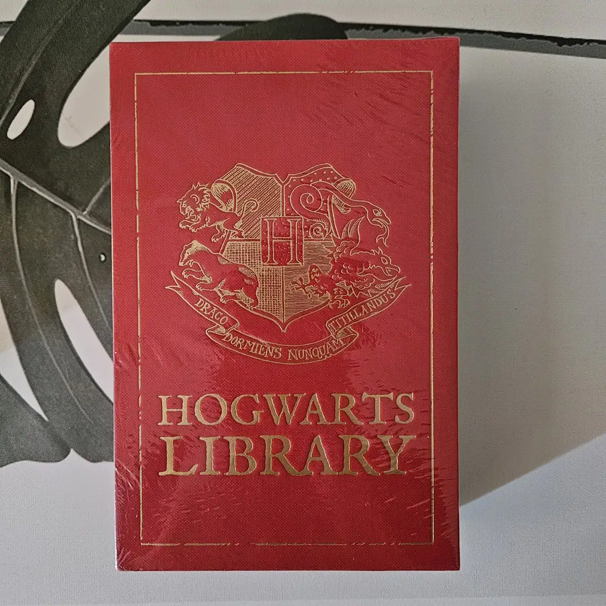 The Hogwarts Library Boxed Set 해리포터 호그와트