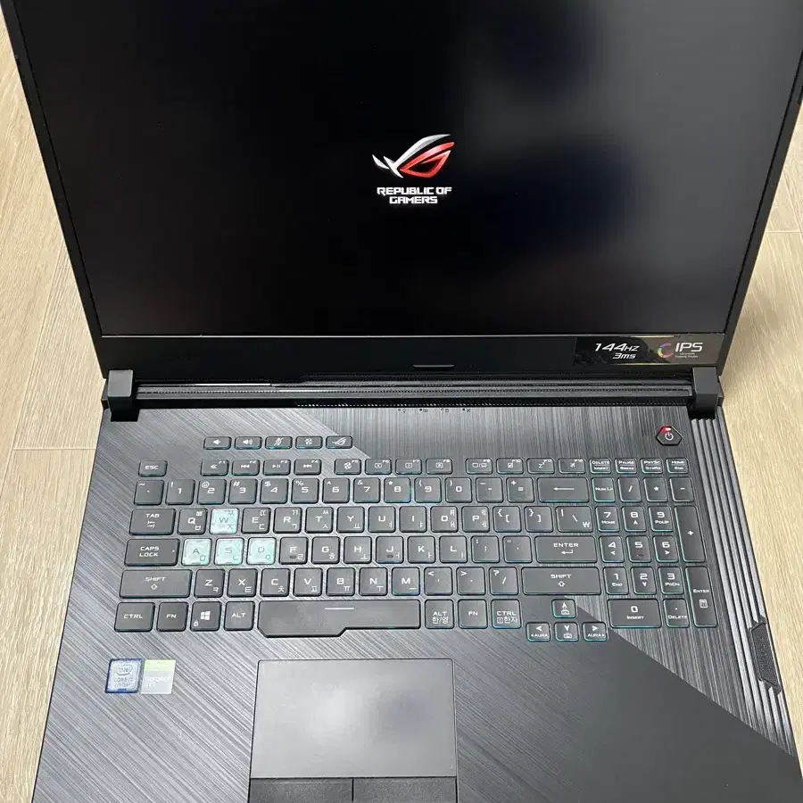 asus rog strix g731gu 17인치 게이밍 노트북 팔아요