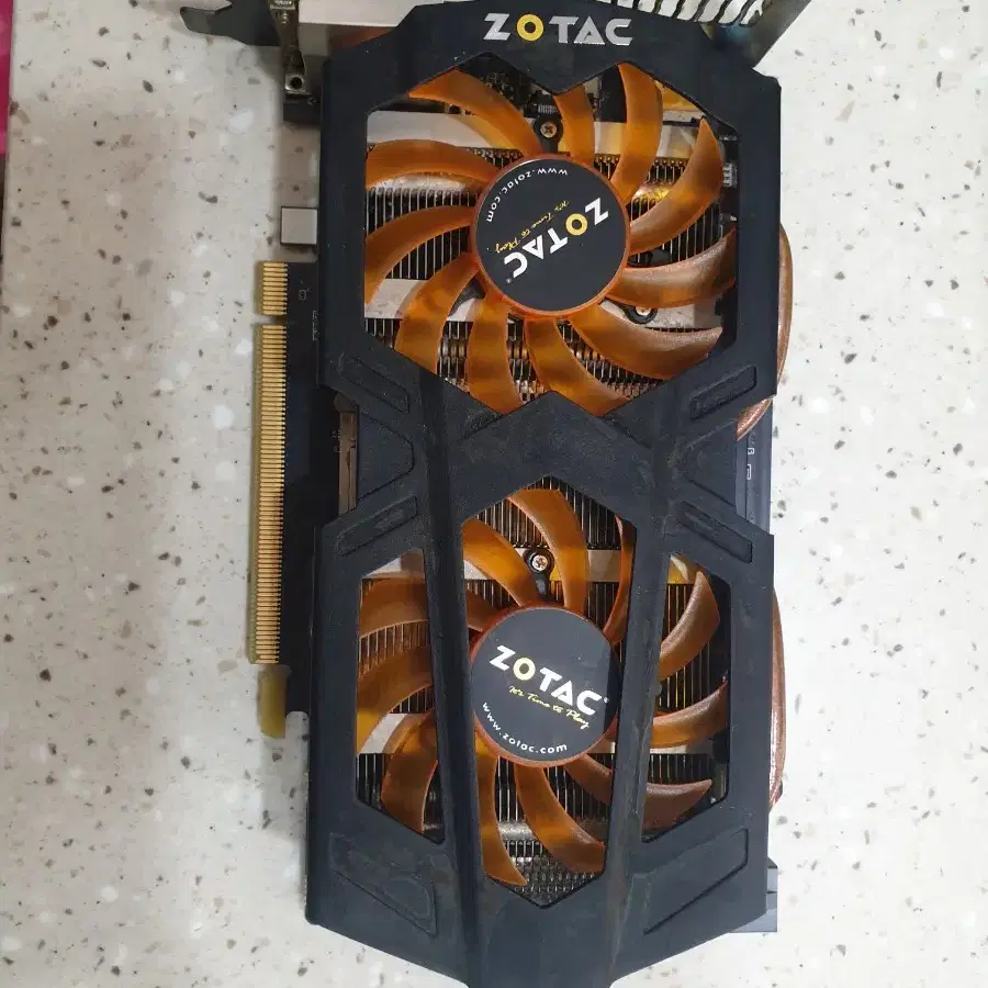 조탁 gtx660 2g 그래픽카드