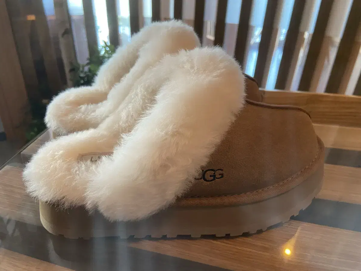 UGG 6 사이즈 슬리퍼 어그부츠 새상품