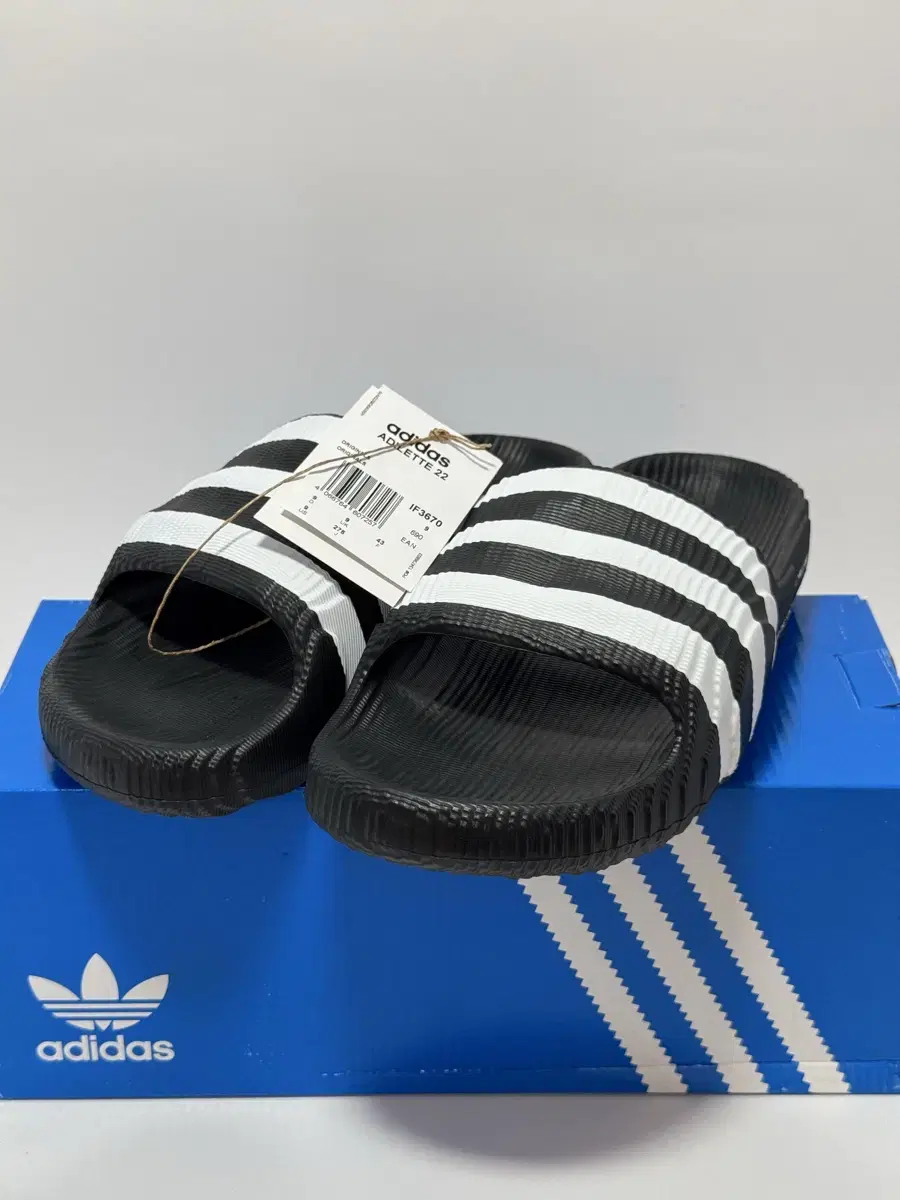 아디다스 Adidas 아딜렛 22 코어 블랙 275mm