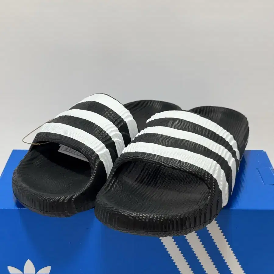 아디다스 Adidas 아딜렛 22 코어 블랙 275mm 슬리퍼