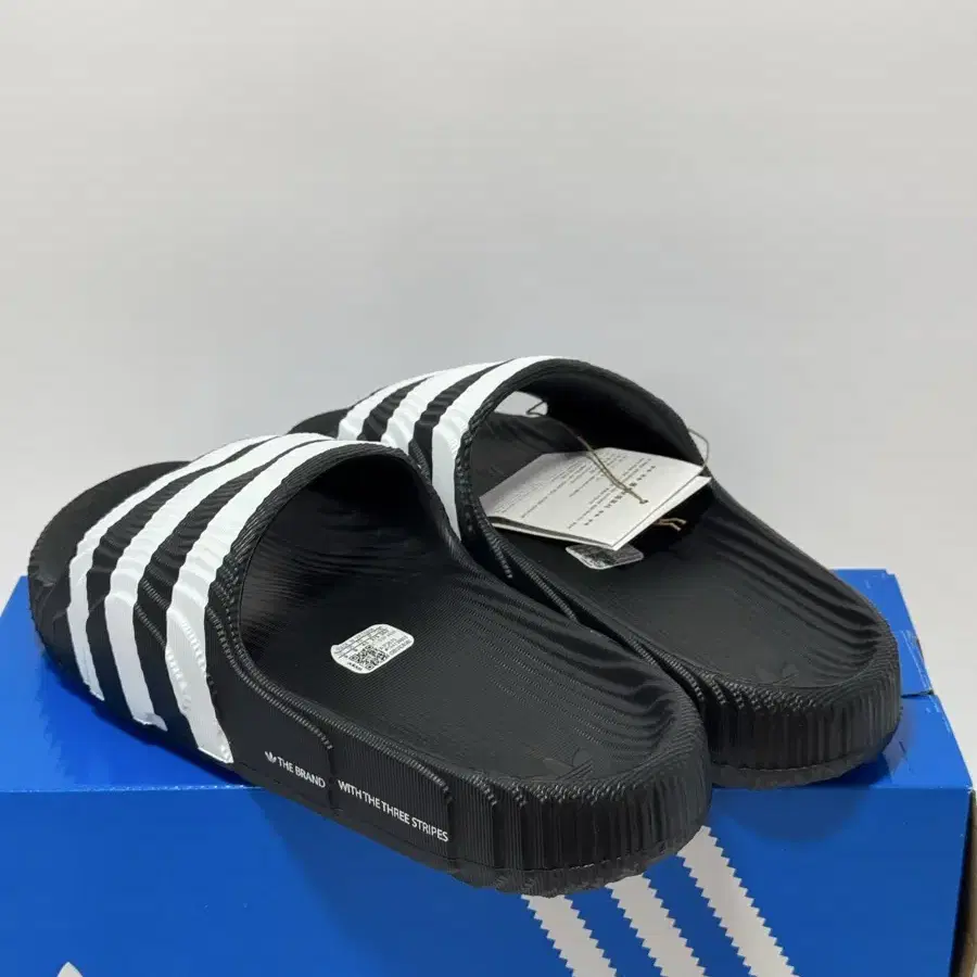 아디다스 Adidas 아딜렛 22 코어 블랙 275mm 슬리퍼