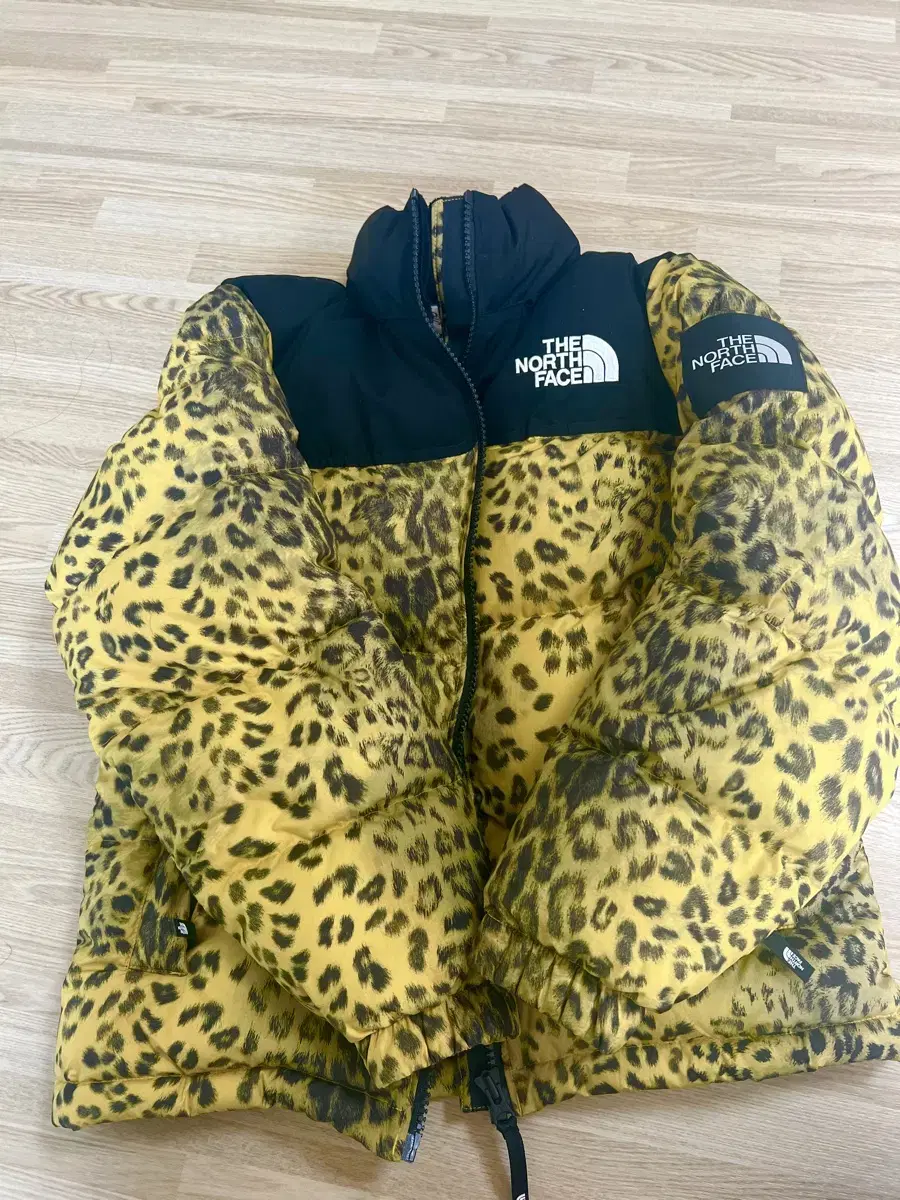 The North Face White Belle Novelty Nubby Leopard (leopard) Padding-XS85