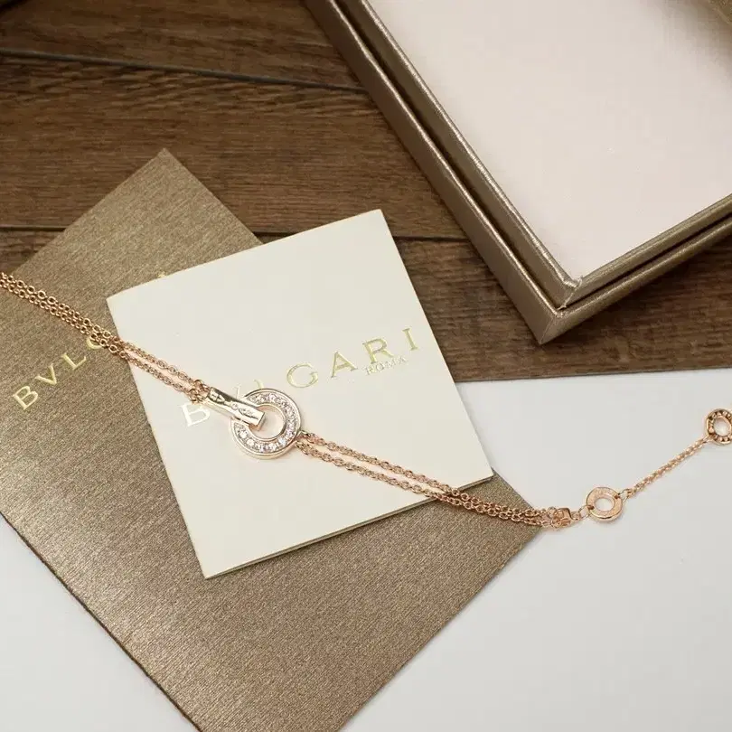 불가리 Bvlgari 팔찌