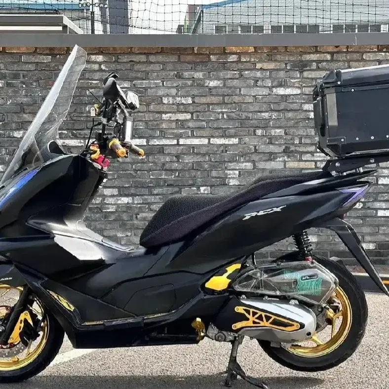 PCX 21년식 ABS / 3만Km 배달세팅 금장풀튜닝