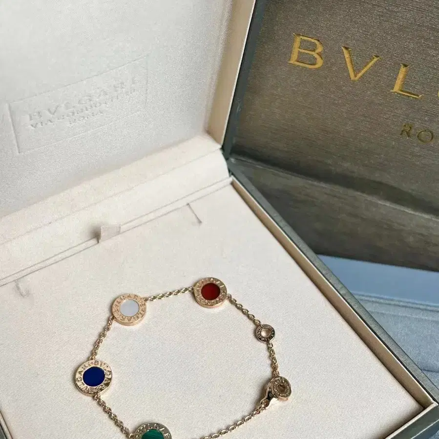 불가리 Bvlgari 팔찌