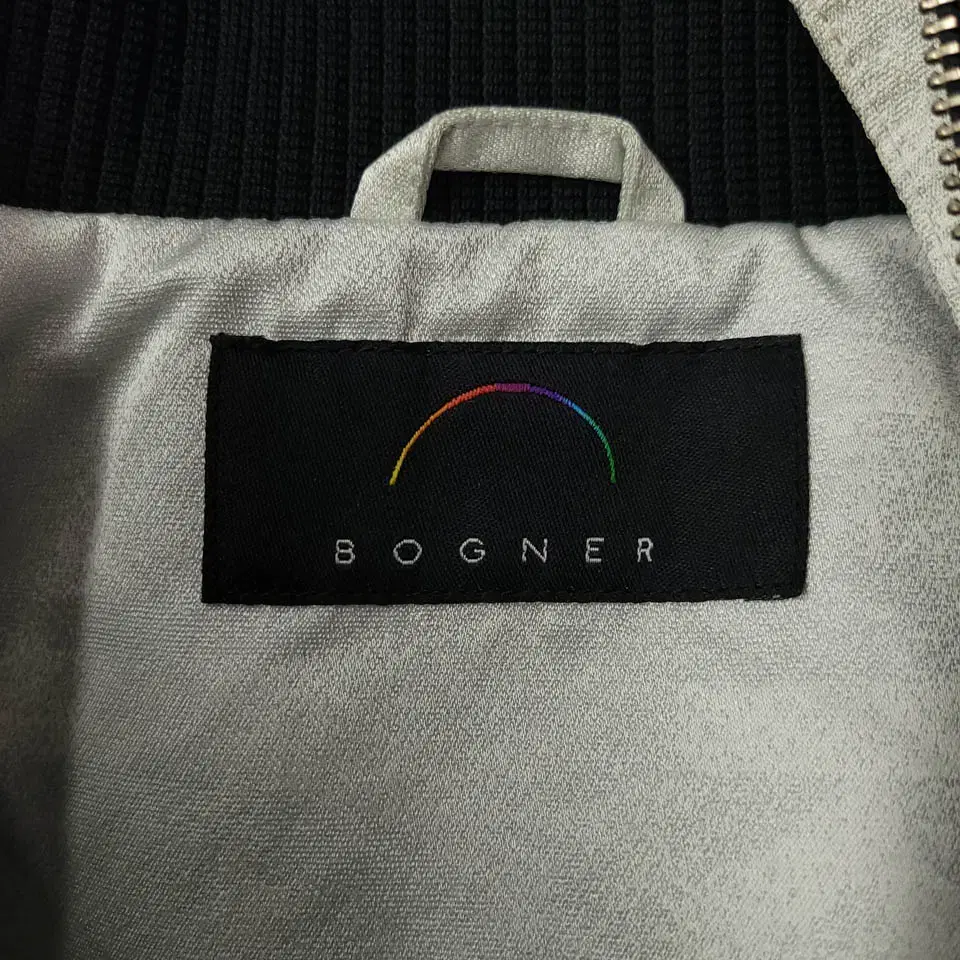 BOGNER 보그너 블랙 화이트 지브라 애니멀패턴 히든후드 스키복 아노락