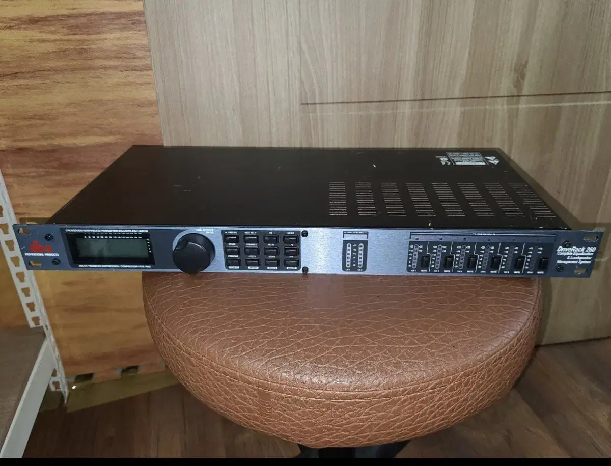 Dbx 260 dsp 스피커 프로세서