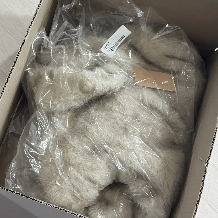 시눈 heavy mix fur jacket (ivory)