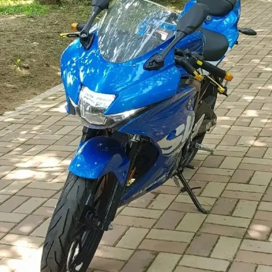 GSX-R125 2019년식 / 1만Km 블루컬러 순정차량