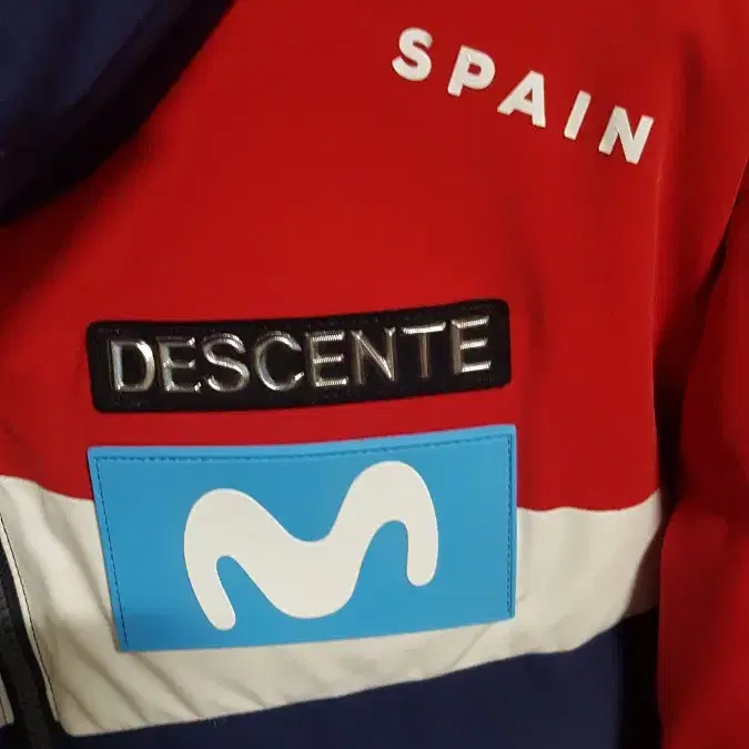 택포 95~100 정품A급 데상트 DESCENTE SPAIN 오리털 패딩