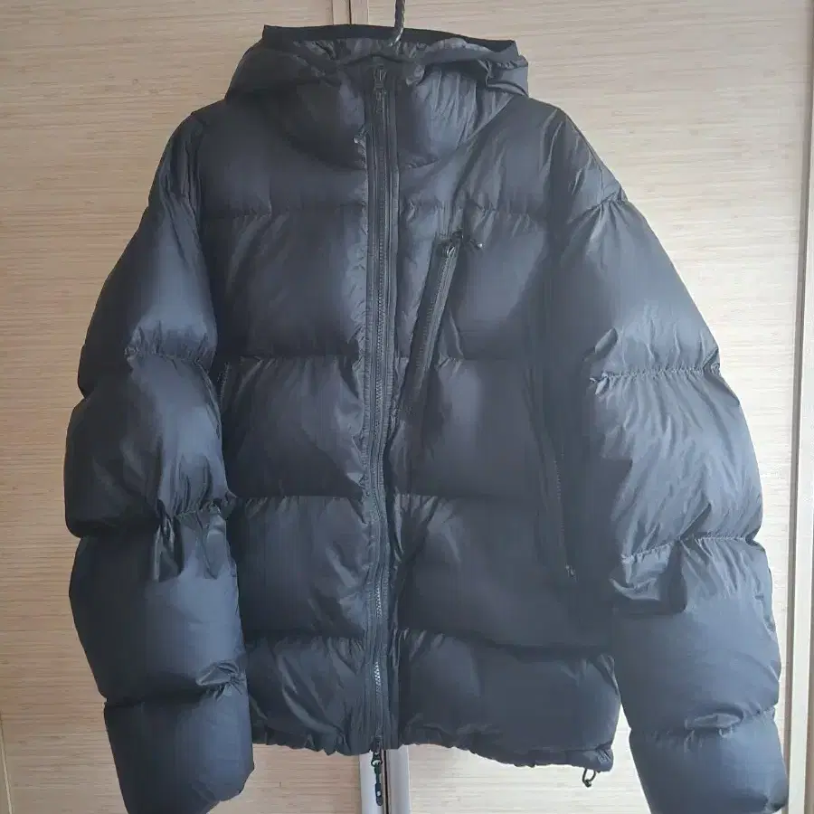 아웃스탠딩 마운틴다운파카 MOUNTAINDOWN PARKA BLACK M