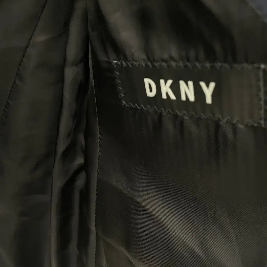 95~100)DKNY 에르메네질도 제냐 자켓