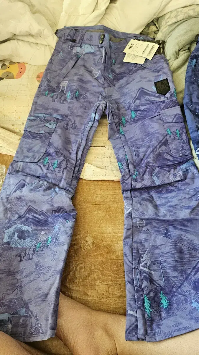 M Elvy Ski Pants size 26