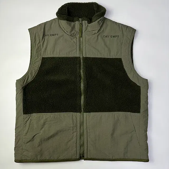 CAVEMPT BOA FLEECE VEST 카브엠트 보아 플리스 베스트