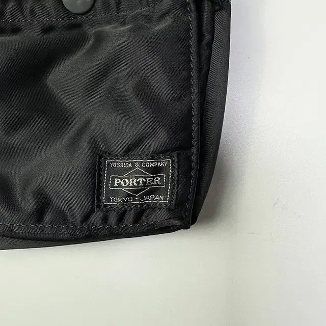 PORTER TANKER SHOULDER BAG 포터 탱커 숄더백