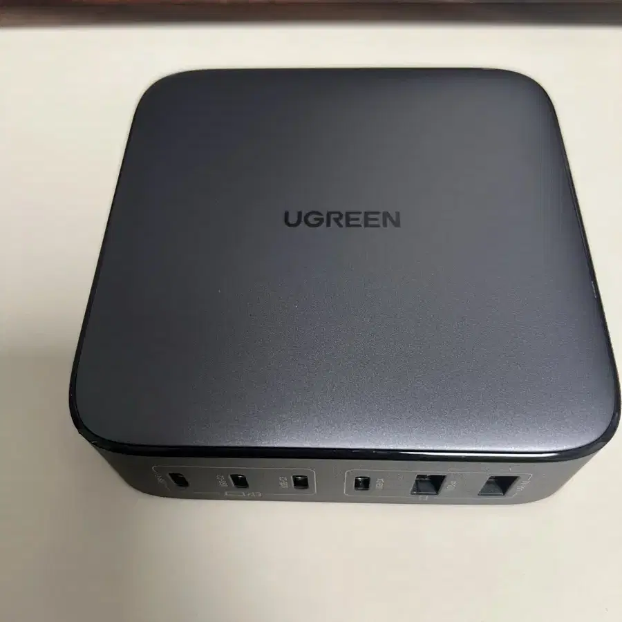 유그린 ugreen nexode 200w GaN 충전기