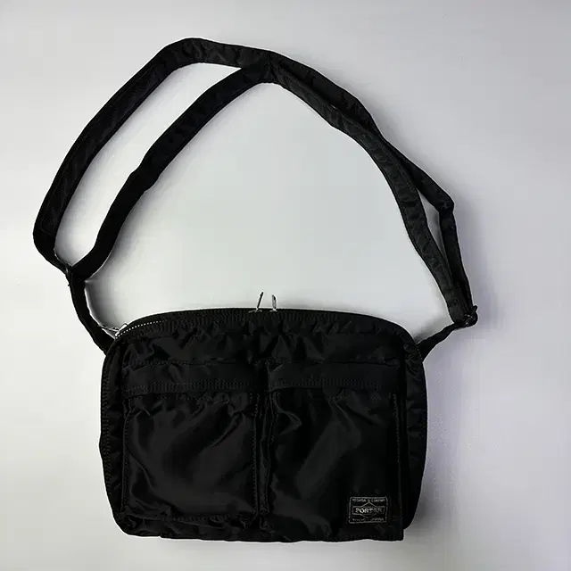 PORTER TANKER SHOULDER BAG (S) 포터 탱커 숄더백